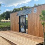 JAM Studio de LES EPARRES vue extérieur droit