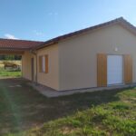 Colombier - vue salon de la maison modulaire en bois RE2020