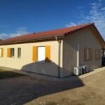 Colombier - vue arrière de la maison modulaire en bois RE2020
