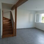 Eclassan espace salon livré dans la maison modulaire RE2020 à étage